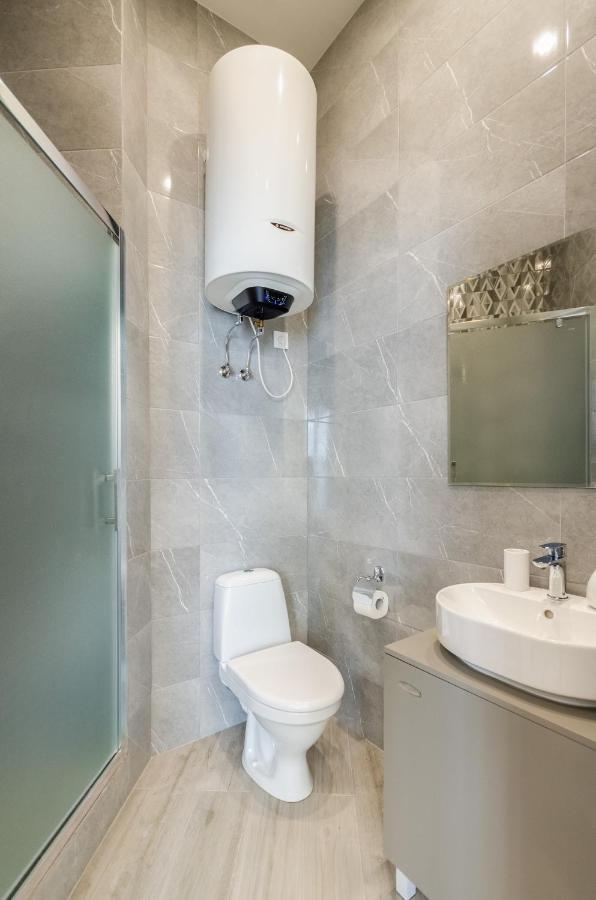 New Apartment Near Railway Station 1A 키예프 외부 사진